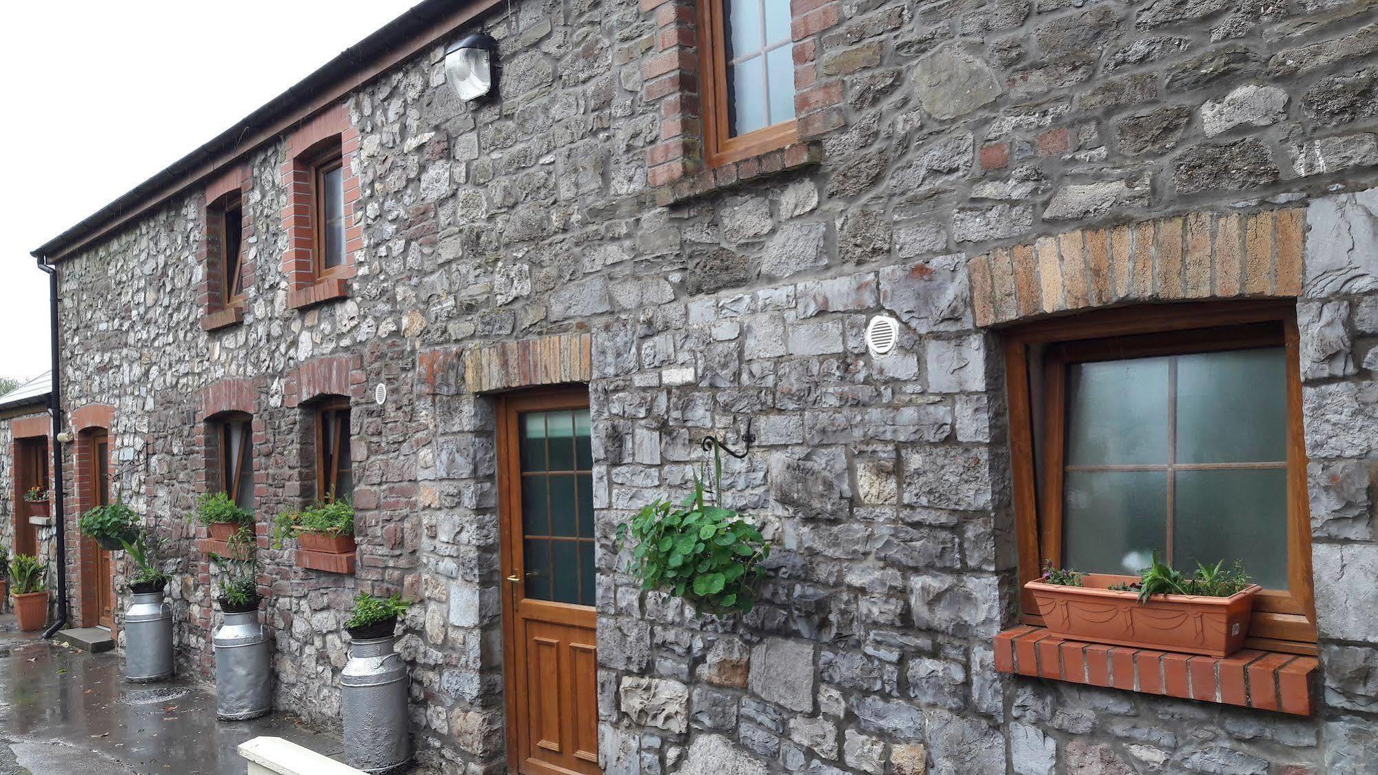 Stag Coach House Hotel Carmel Kültér fotó